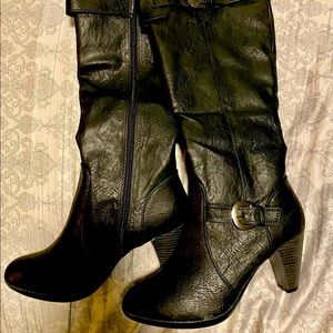 Avon Boots SOLD